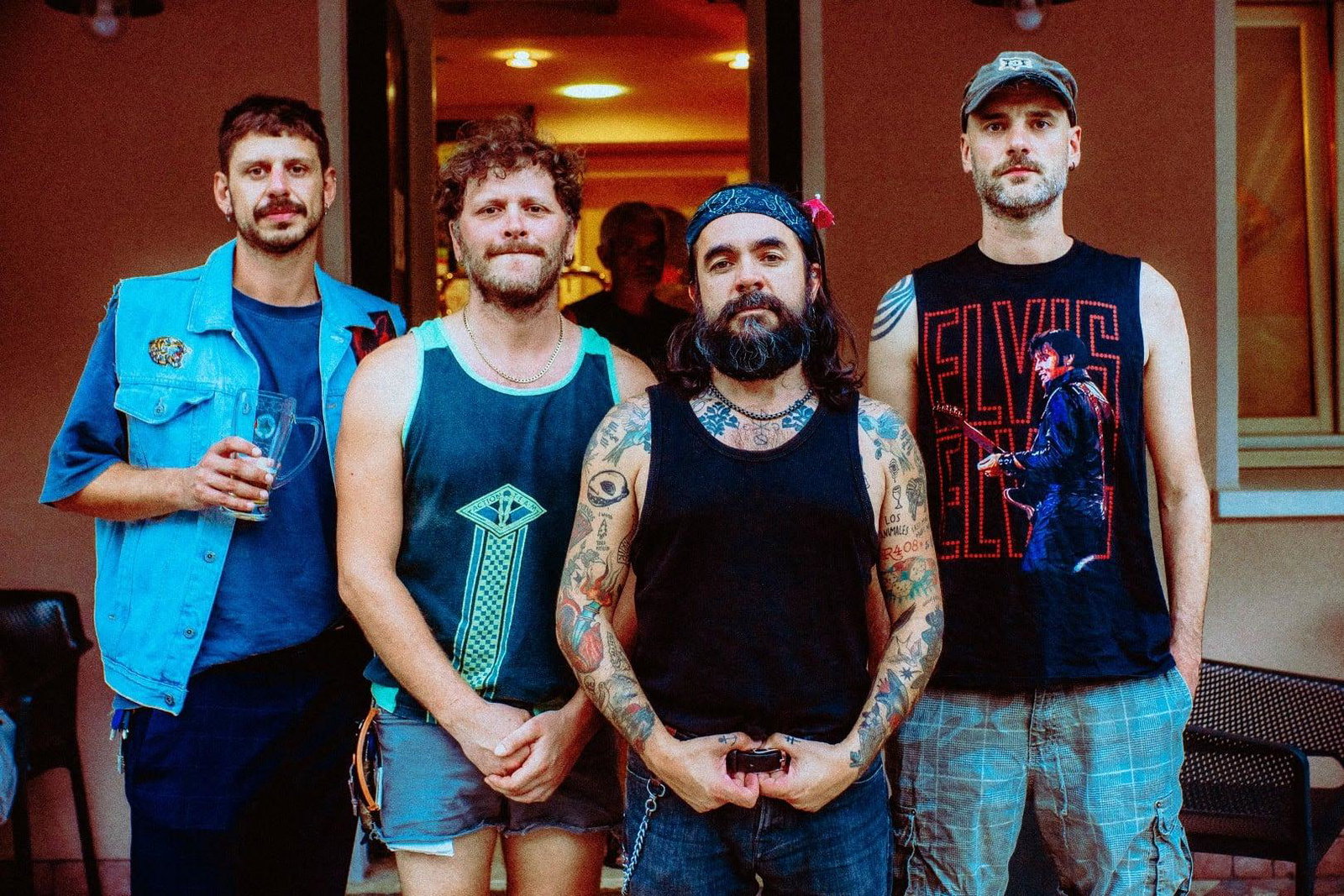 Hearts Apart: uscito il nuovo singolo "You Are Not Alone"