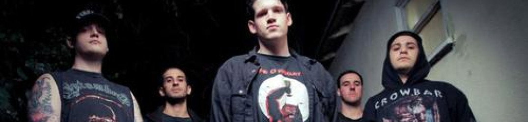 Twitching Tongues: ecco "Disharmony" in full streaming
