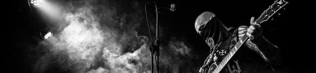 Acherontas: nuovo contratto con Agonia Records, in arrivo la ristampa di "Vamachara"