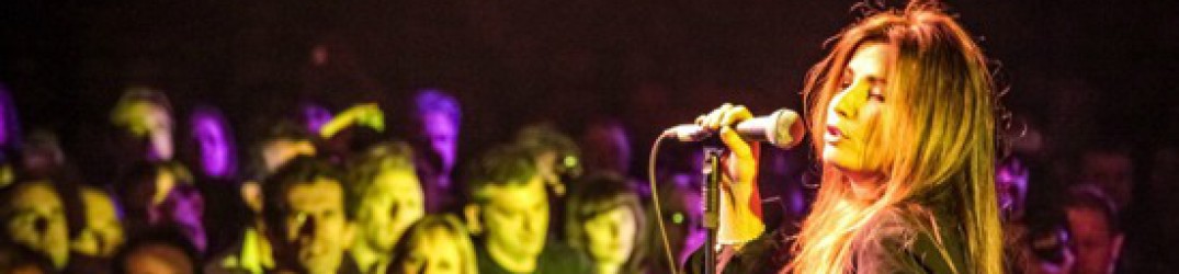 Robin Beck: anteprima da "Love is Coming"