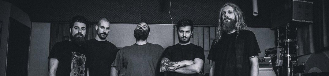 Rosàrio: il nuovo album "And the Storm Surges"
