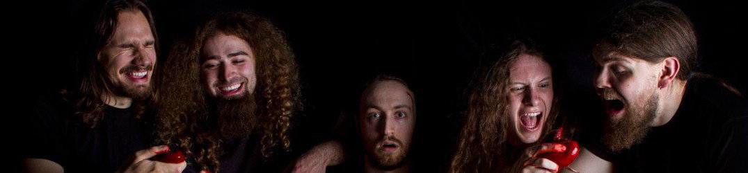 Replacire: ascolta un'altra song da "Do Not Deviate"
