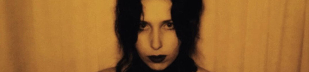 Chelsea Wolfe: disponibile il nuovo video "16 Psyche" feat. Troy Van Leeuwen