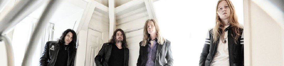 Vandenberg's Moonkings: in anteprima il video di 'Tightrope'
