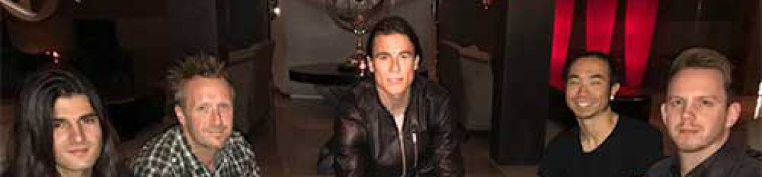Toseland: firmano per Frontiers Music Srl