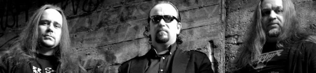 Trauma: ecco il lyric video di 'Naked Truth'