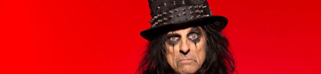 Alice Cooper: coinvolto in un incidente automobilistico, illeso