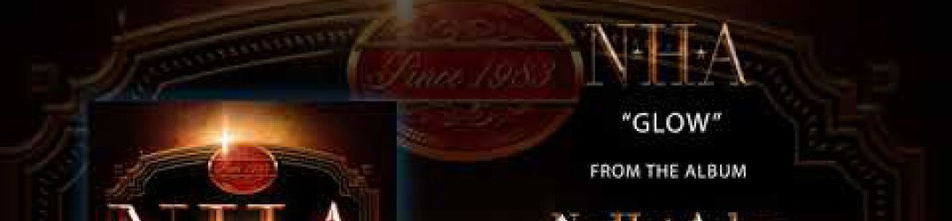 No Hot Ashes: ascolta la nuova track 'Glow'
