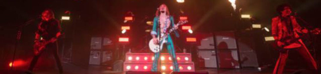 The Darkness: pubblicata 'Solid Gold' dall'album "Live at Hammersmith"