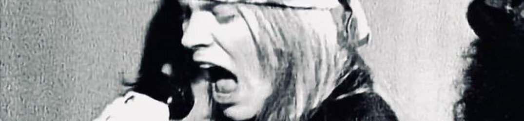 Guns N' Roses: in streaming l'inedita versione acustica di 'Move to the City' (1988)