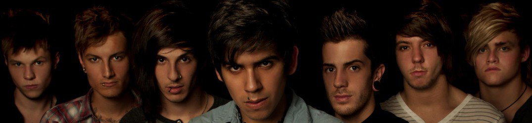Crown The Empire: il video del nuovo singolo 'What I Am'