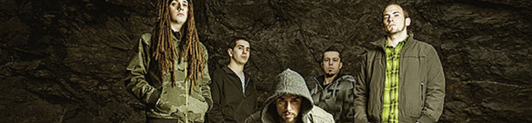 Rise To Fall: in streaming il video di 'The Threshold'