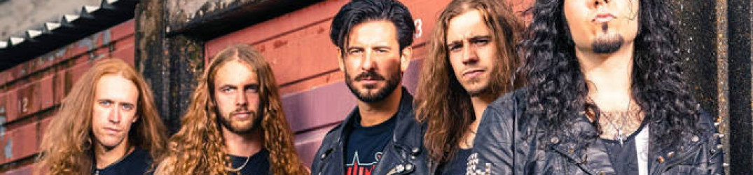 Monument: il video ufficiale di 'Wheels of Steel'
