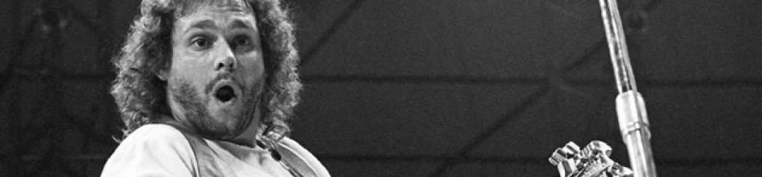 Van Halen: Michael Anthony smentisce la reunion, "Non ci parliamo dal 2004"