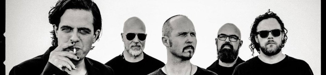 Misery Loves Co.: disponibile lo studio session video di 'Only Happy When It Rains'