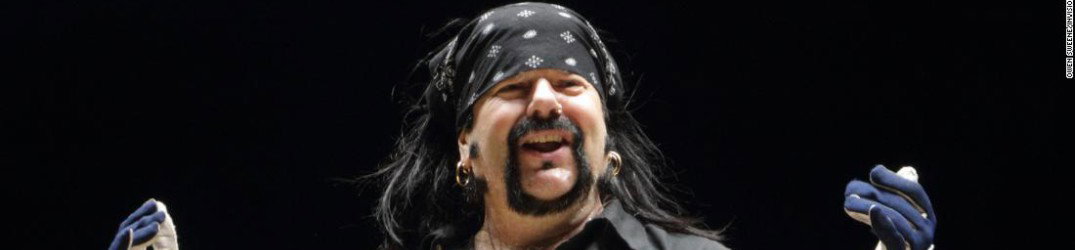 Vinnie Paul: dimenticato nel memoriale durante i Grammy Awards. La lettera di Lzzy Hale