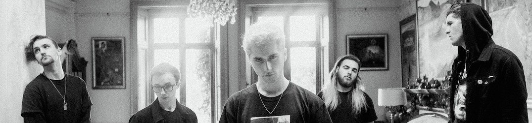 Holding Absence: pubblicato il video di 'Monochrome' dall'omonimo album