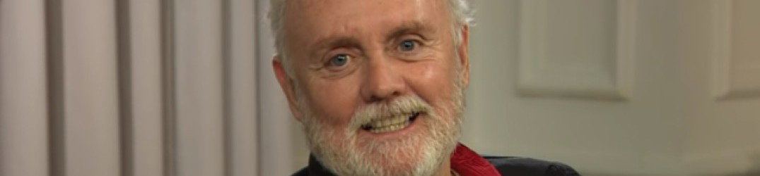 Queen: Roger Taylor, lyric video della "versione viola" di 'Gangsters Are Running This World'