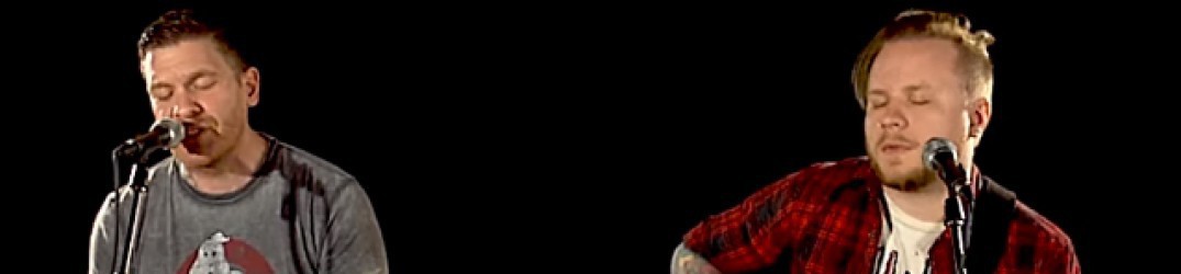 Shinedown: Brent Smith e Zach Myers eseguono un set acustico presso i RockRadio.com Studio