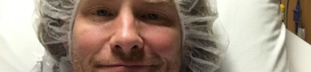 Slipknot: Corey Taylor rassicura sul buon esito dell'operazione e pubblica una foto delle ginocchia