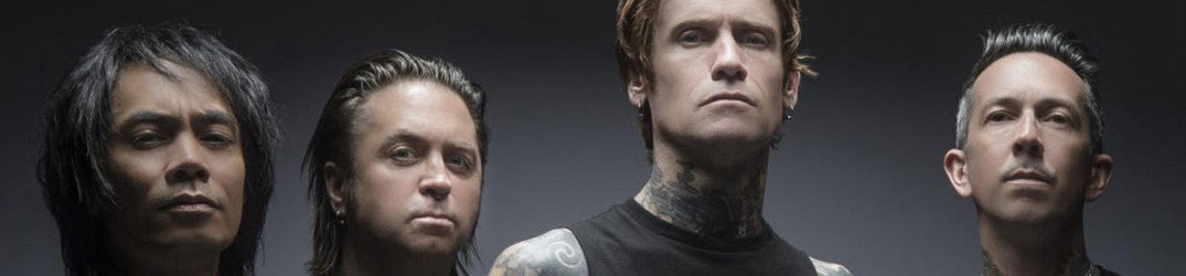 Buckcherry: amiamo quello che ha fatto Trent Reznor, ecco perché abbiamo scelto 'Head Like a Hole'