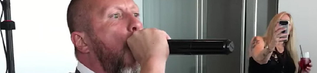 Suffocation: Frank Mullen torna a cantare in growl... Al suo matrimonio (video)