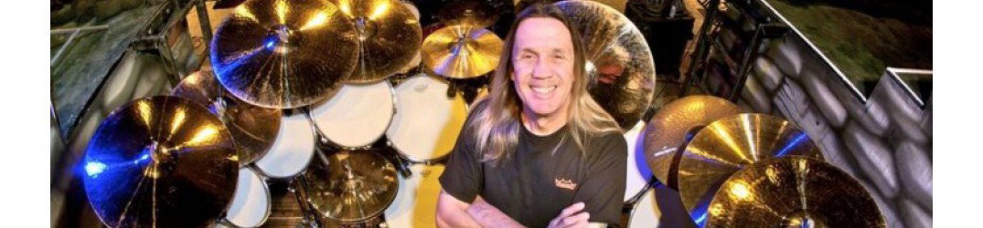 Iron Maiden: Nicko McBrain, 'Due grancasse? No, mi sono sempre esercitato con una'