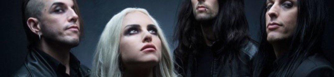 Stitched Up Heart: ascolta 'Warrior' dal nuovo album "Never Alone"