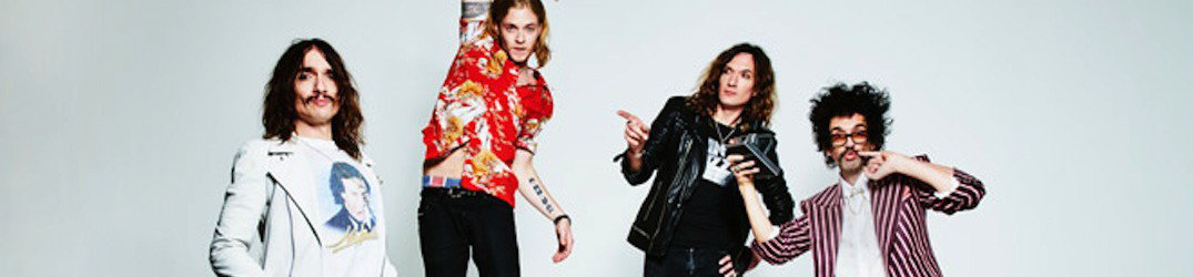 The Darkness: ascolta il nuovo singolo 'Live 'Till I Die'