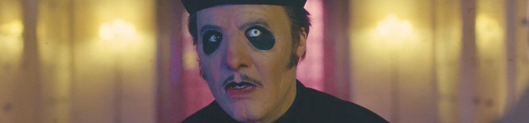 Ghost: un raro dietro le quinte, prima di un concerto, con Cardinal Copia