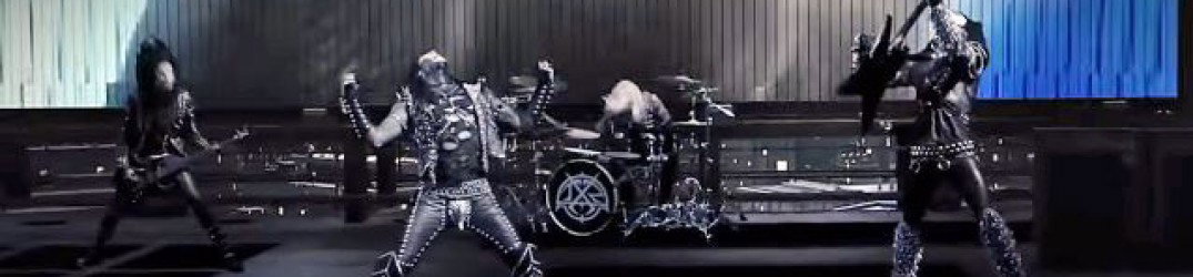 ToxicRose: video del brano 'We All Fall Down'
