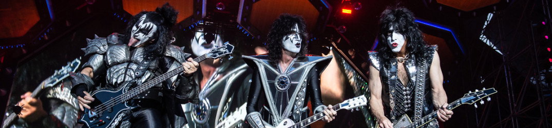 Kiss: cancellano tutto il tour australiano per problemi di salute di Paul Stanley