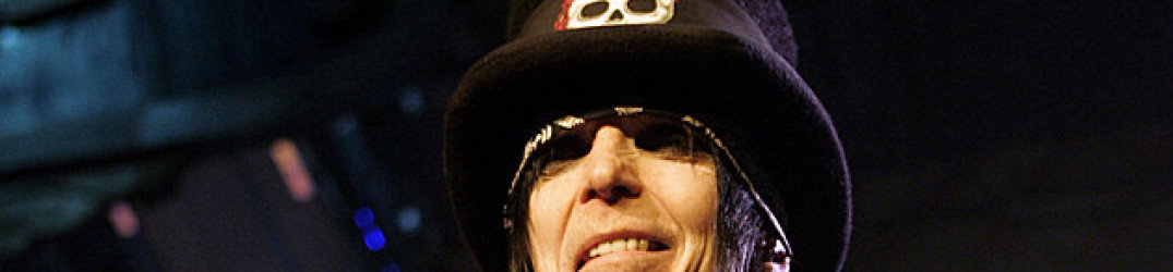 Mötley Crüe: Mick Mars torna sulla promessa di biglietti gratis in caso di reunion, "Scherzavo"