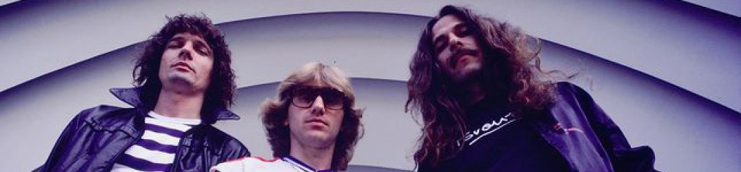 Triumph: questo mese esce la raccolta "Classics", promo video online