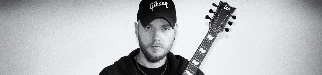 Aries Field: online il lyric video di 'Sentence'