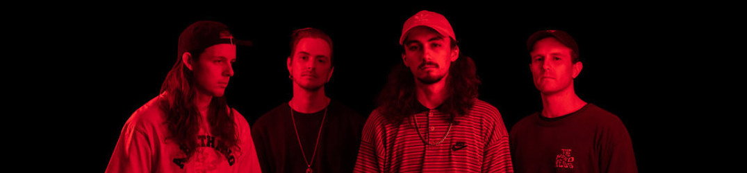 Bloodline: guarda il lyric video ufficiale per il nuovo singolo 'Middle Ground'
