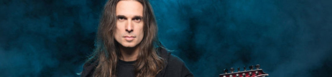 Megadeth: Kiko Loureiro, 'Bisogna essere sempre pronti a suonare in piedi'