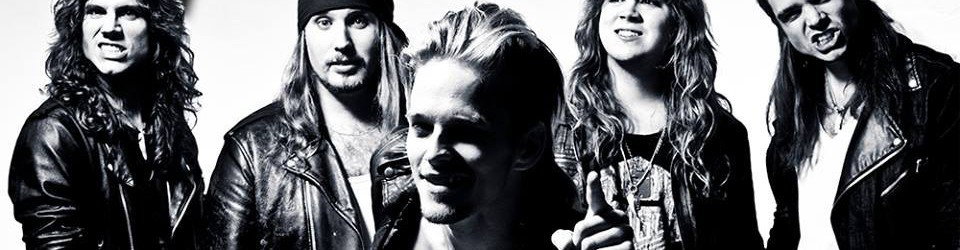 H.E.A.T.: la copertina di 'Live In London'