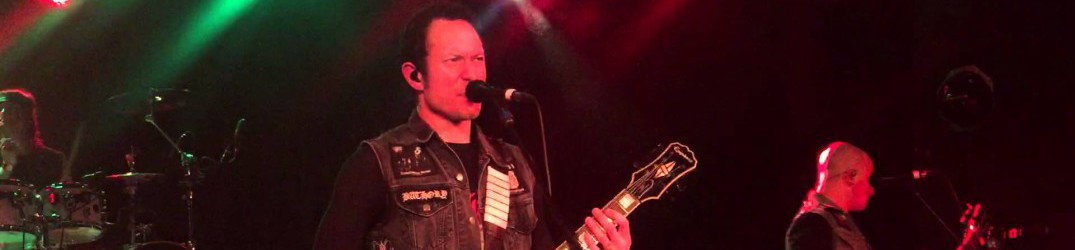 Trivium: la versione dal vivo di 'Dead And Gone'