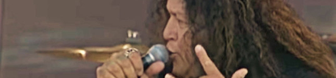 Testament: un video raro di 'Into the Pit' live da Wacken 2009 con il pubblico impazzito