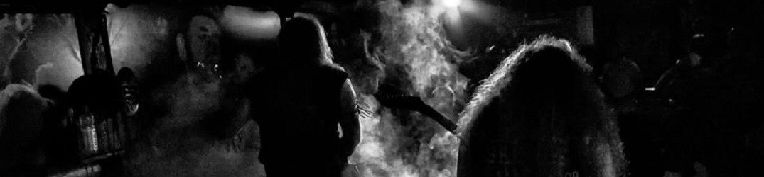 Warfist: firma con la Godz Ov War Productions, song on-line