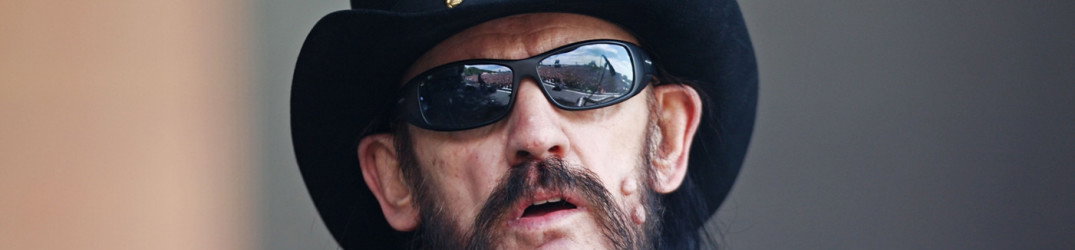 Lemmy (Motörhead): riceverà un premio alla carriera, consegnato da Robert Trujillo dei Metallica