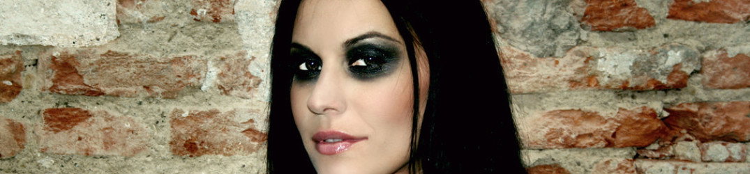 Lacuna Coil: un video resoconto per i concerti d'esordio nelle Filippine e in Cina