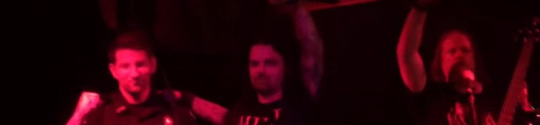 Vital Remains: licenziato un poliziotto ripreso mentre si esibisce sul palco con la band