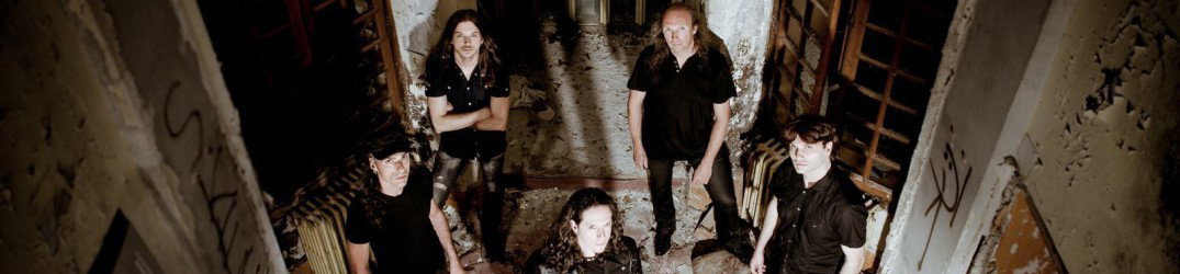 Luca Turilli's Rhapsody: il 18 dicembre sarà online il video di una nuova versione del "Cigno Nero"