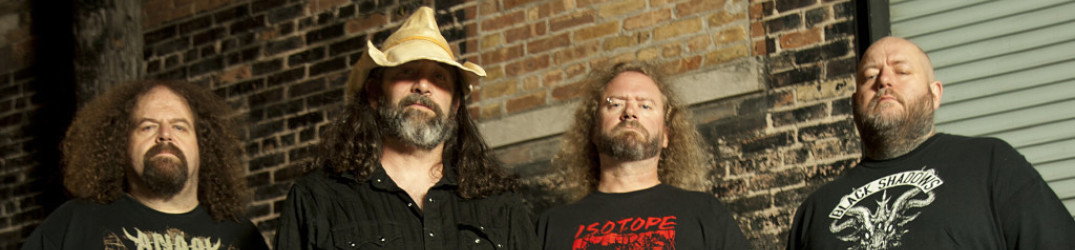 Lock Up: "Demonization" in streaming completo