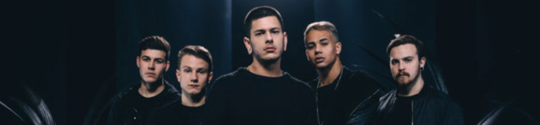 Alazka:  firmano per STR / AE e pubblicano il primo singolo 'Empty Throne'