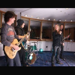 Pink Cream 69: presto il video di "Special"