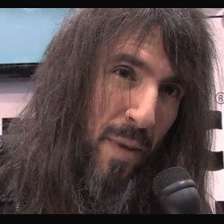 Guns N' Roses: Bumblefoot, 'La gente vuole nuova musica, non show'