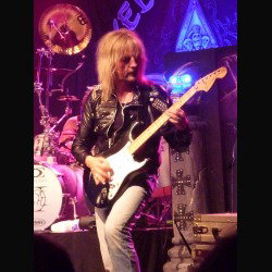 Axel Rudi Pell: Mike Terrana lascia la band